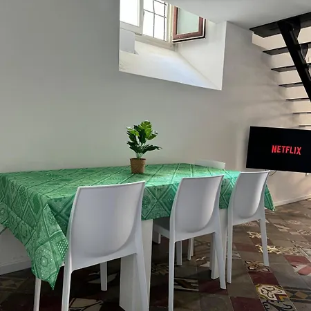Casa Flora, A Panoramic Flat With Free Car Parking Apartamento Cagliari